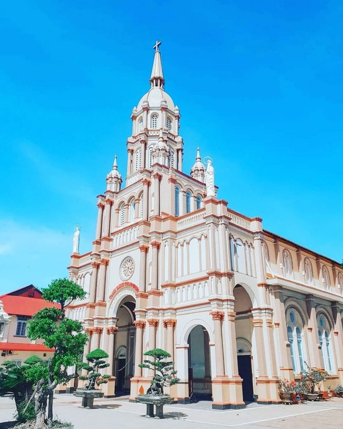 クーラオジン大聖堂