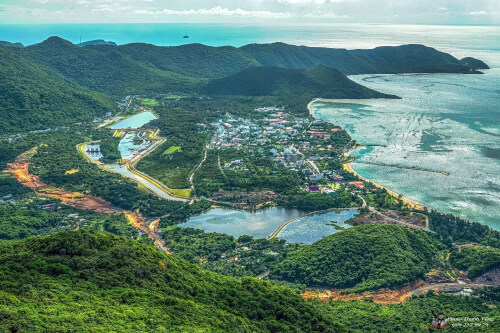 コンダオは嘘をついて海の歌を聞く