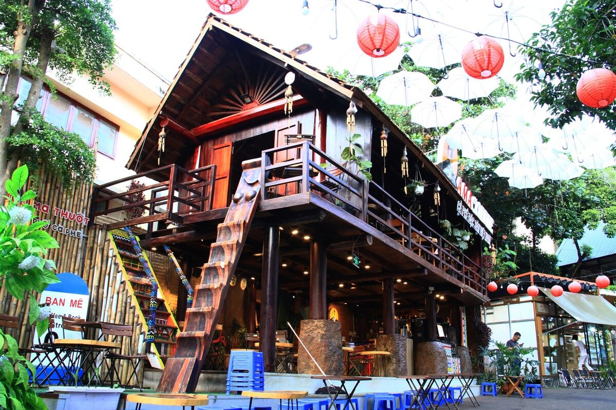 Đường sách cà phê Buôn Mê Thuột