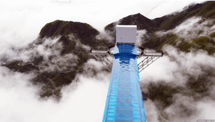 Khu Du Lịch Cầu Kính Rồng Mây