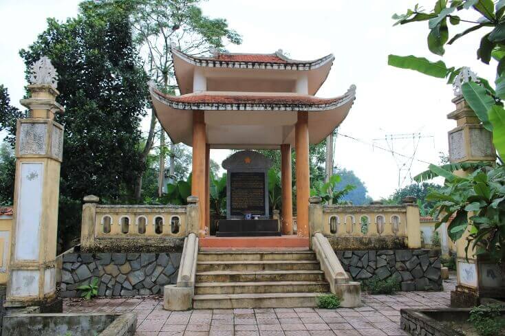 トゥリー革命基地エリア、ヒエンルオン