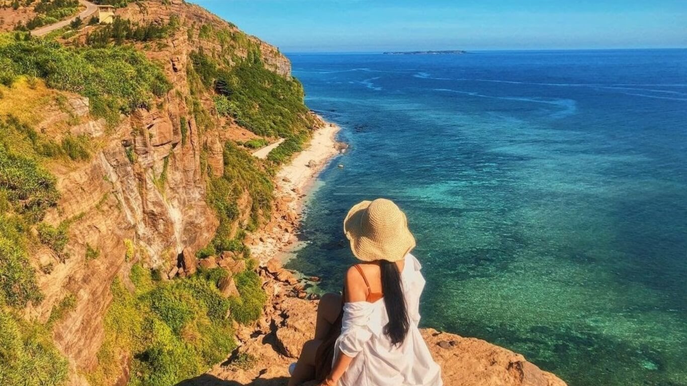 Hành Trình Khám Phá Đảo Bé Lý Sơn: Viên Ngọc Ẩn Giữa Biển Khơi