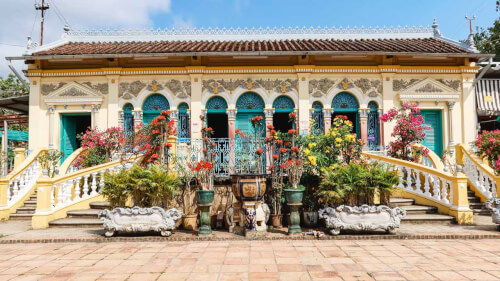 ビントゥイの古代の家の写真 - タイドーランドの古代の美しさ