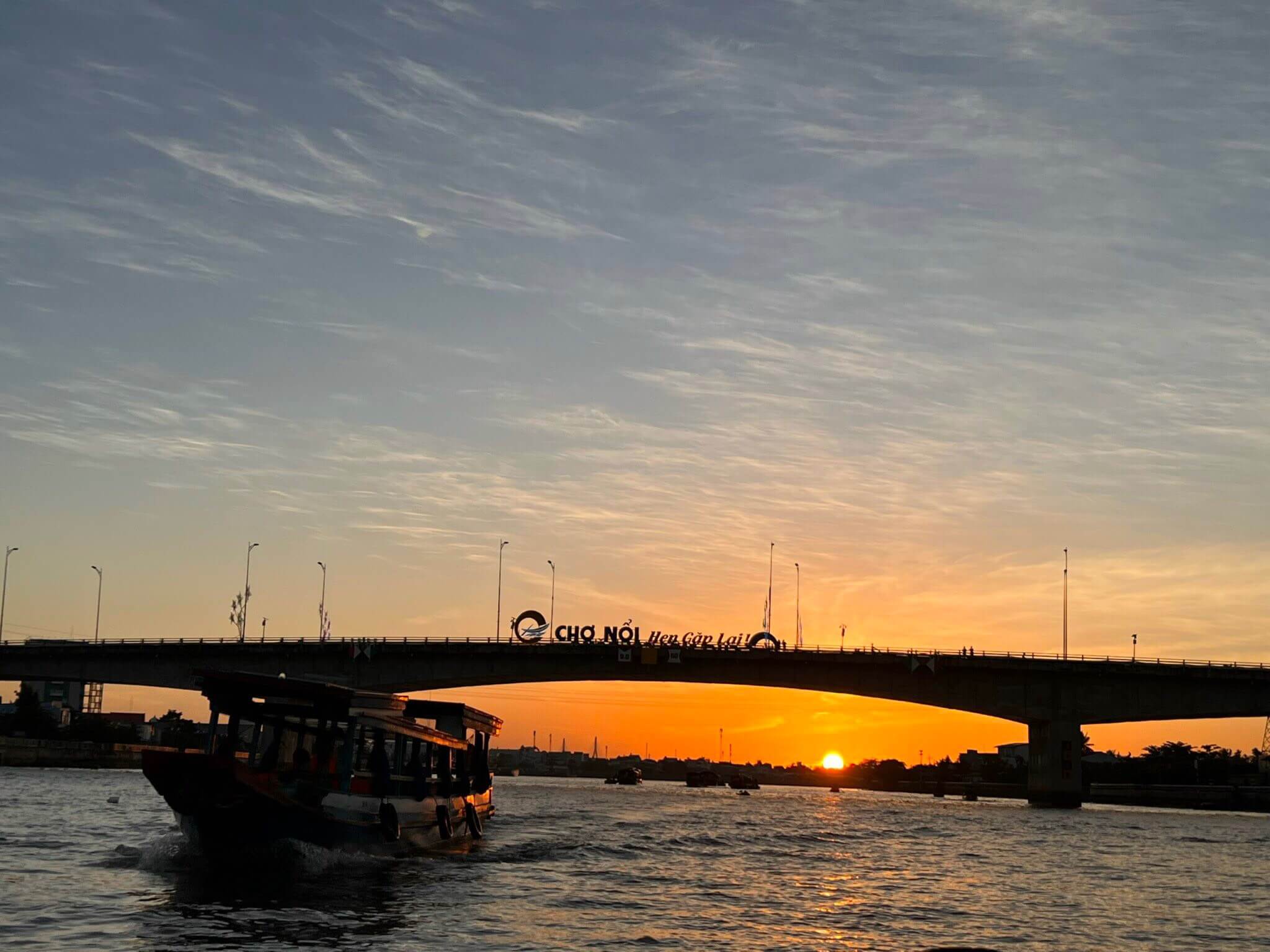 Chợ Nổi Cái Răng - Nét đẹp độc đáo vùng Miền Tây Sông nước