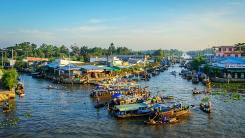ガナム水上マーケットの夕日