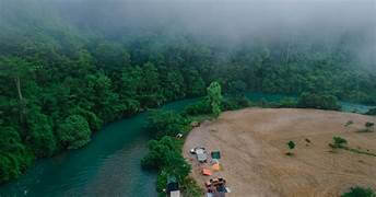 ビントゥアンの春の観光