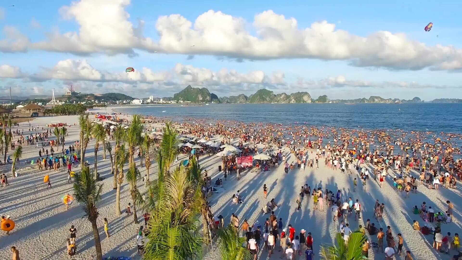 Bãi Tắm Sun World: Nơi Hội Tụ Giải Trí Và Thư Giãn Tại Vịnh Hạ Long