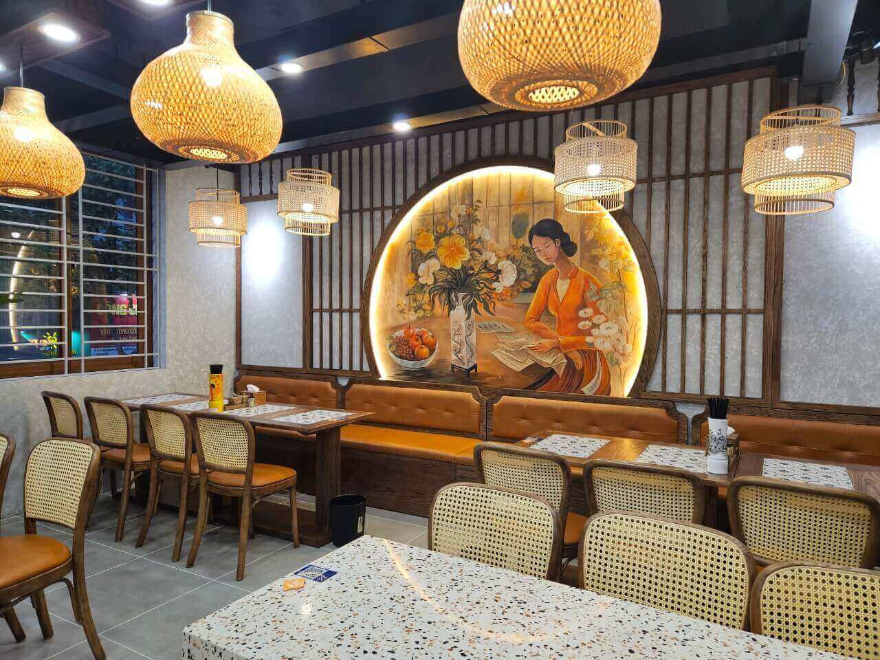 Nhà Hàng Nét Huế Láng Hạ.