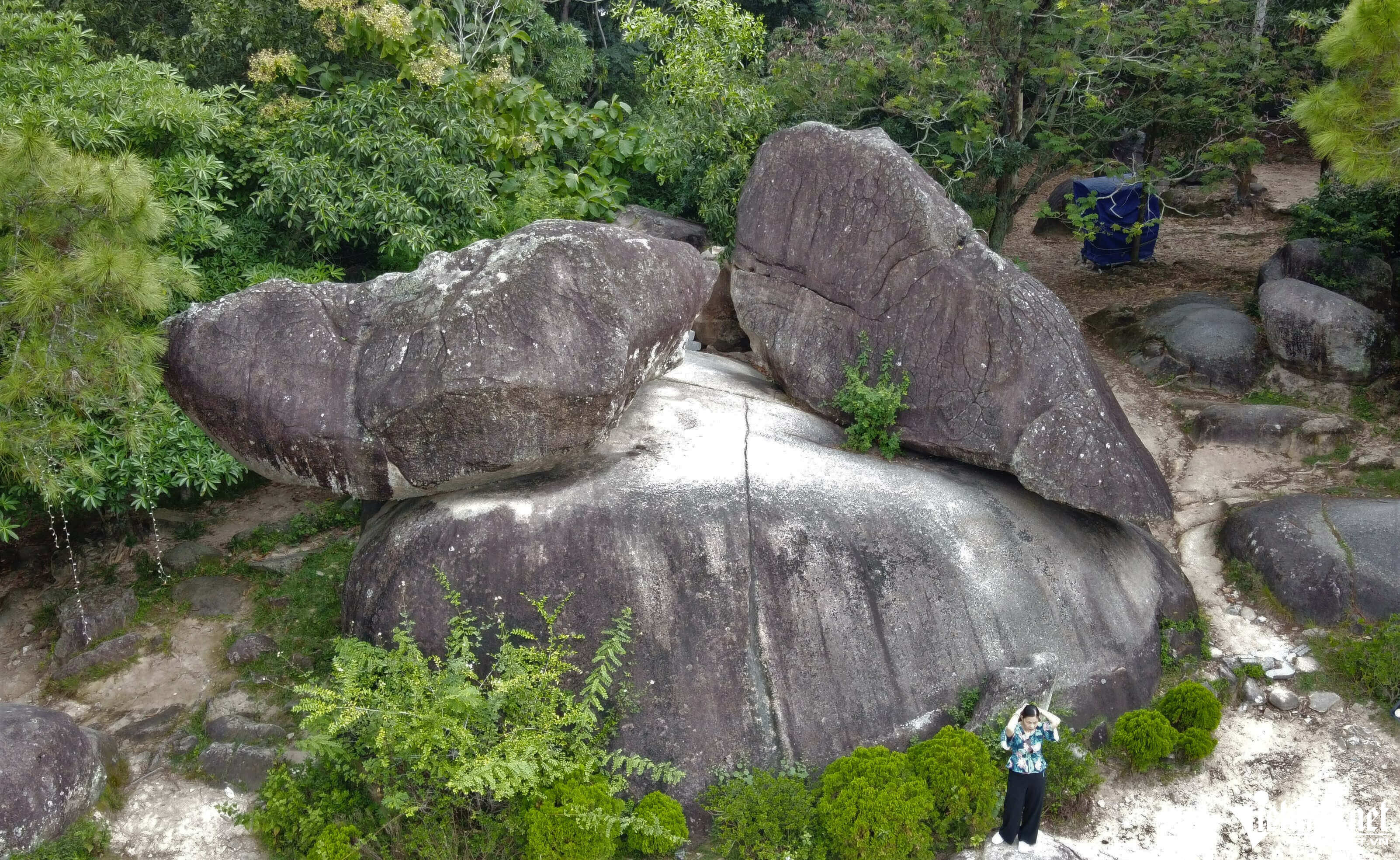 Hòn Trống Mái Sầm Sơn