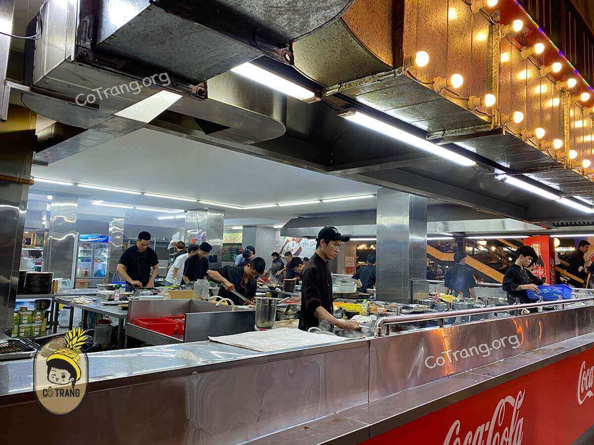 ダナンフィッシュビレッジレストラン。