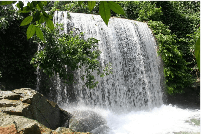 Na Hang tourist area