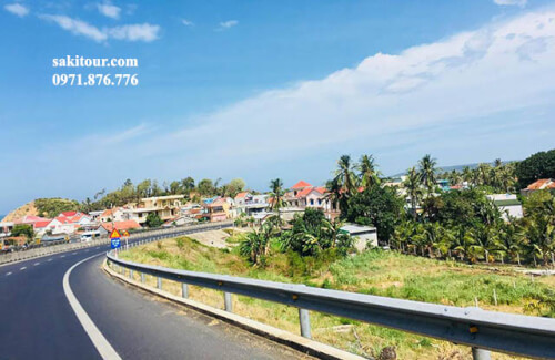 Con đường đến đồng muối Sa Huỳnh