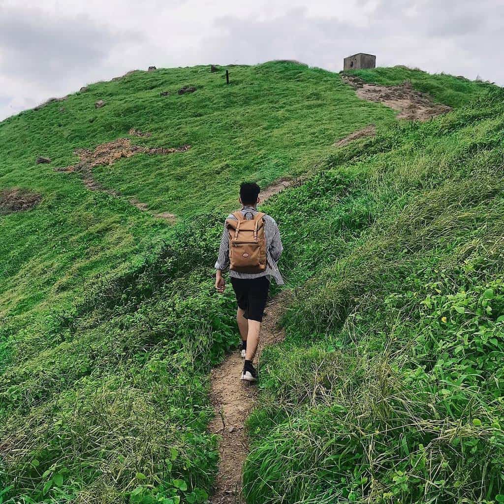 ニンフォン岬の美しさは非常にワイルドです。