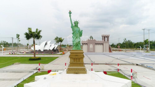 カットトゥオン生態地域のモニュメント