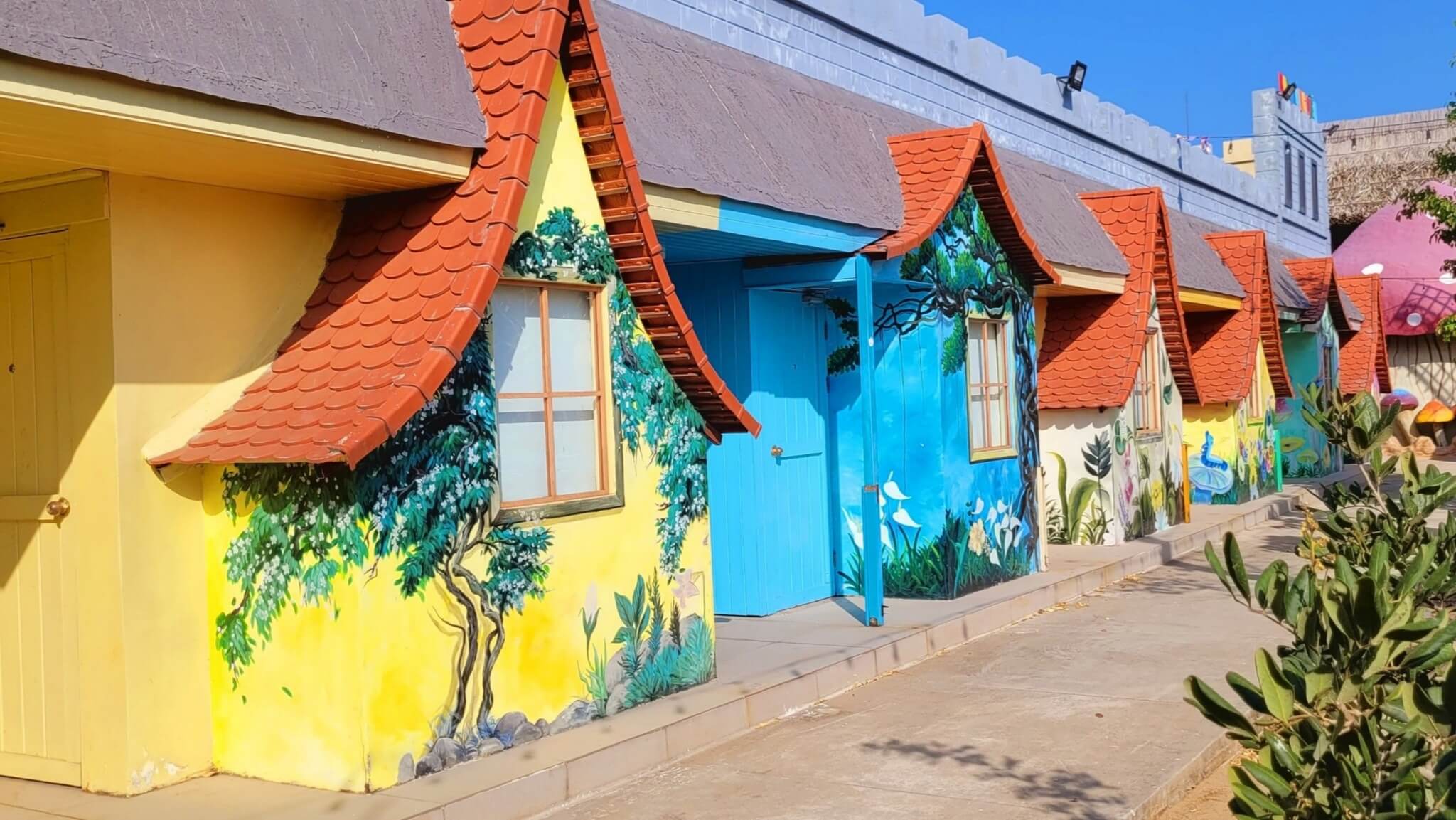 Dạo quanh ngôi làng cổ tích