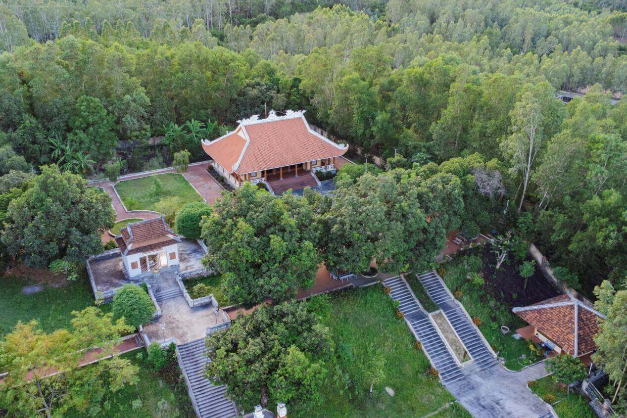 Di tích Lăng Mai Xuân Thưởng