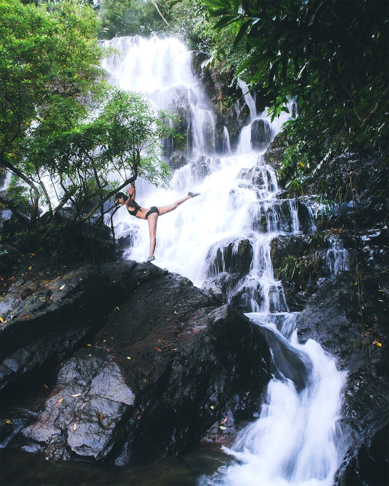 風の滝 - フォンニャ植物園