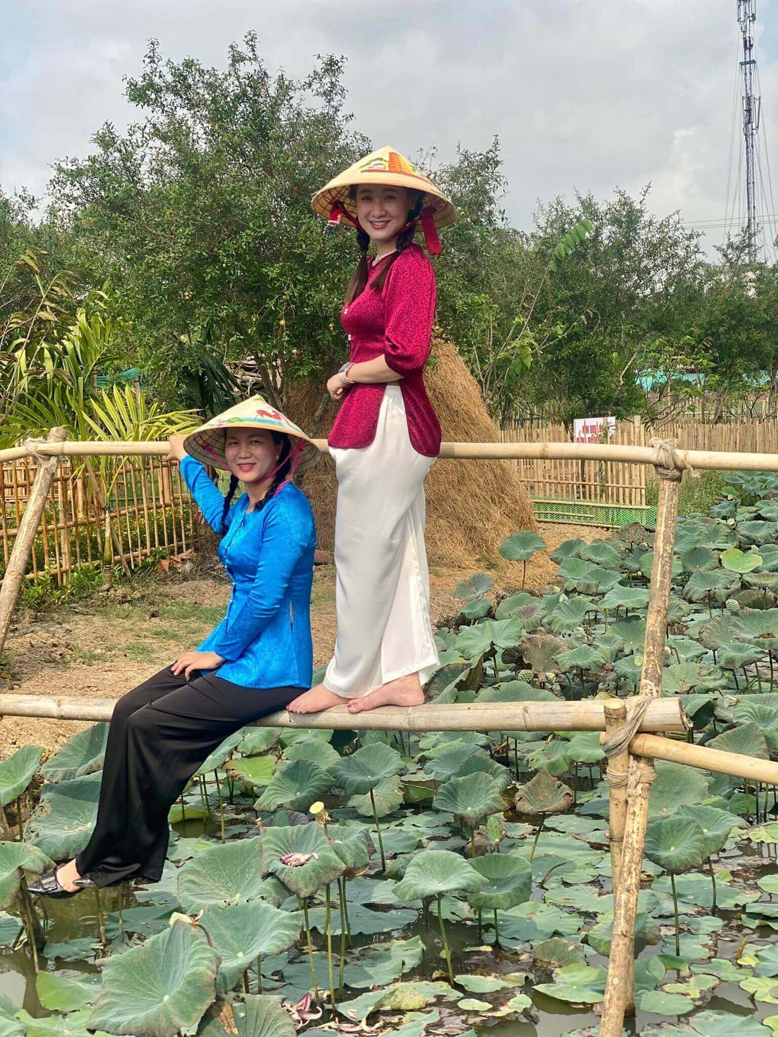 Khu sinh thái Sông Hậu Farm