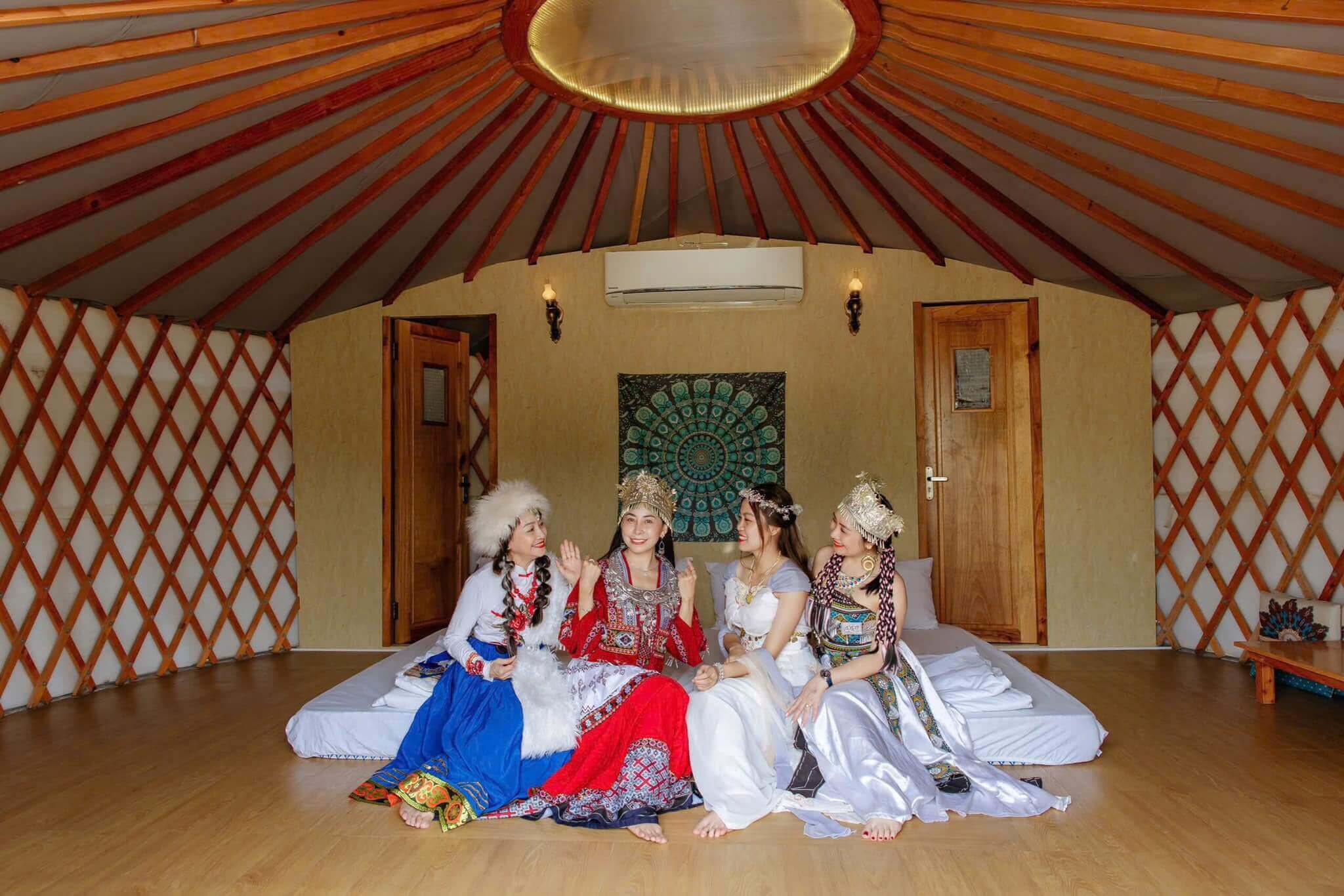 Làng Mông Cổ Tanyoli