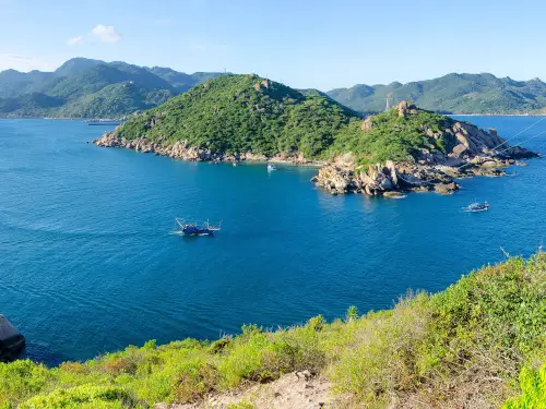 빈바 섬의 거칠고 매력적인 아름다움