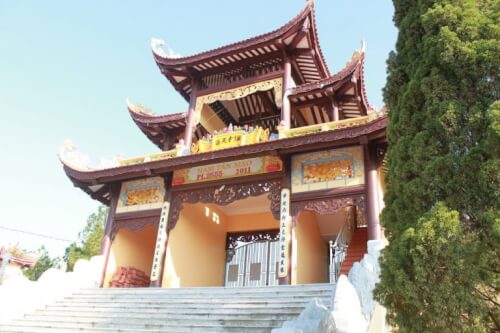 ハイフォンのユニークで芸術的な建築物が残る 300 年以上の遺跡