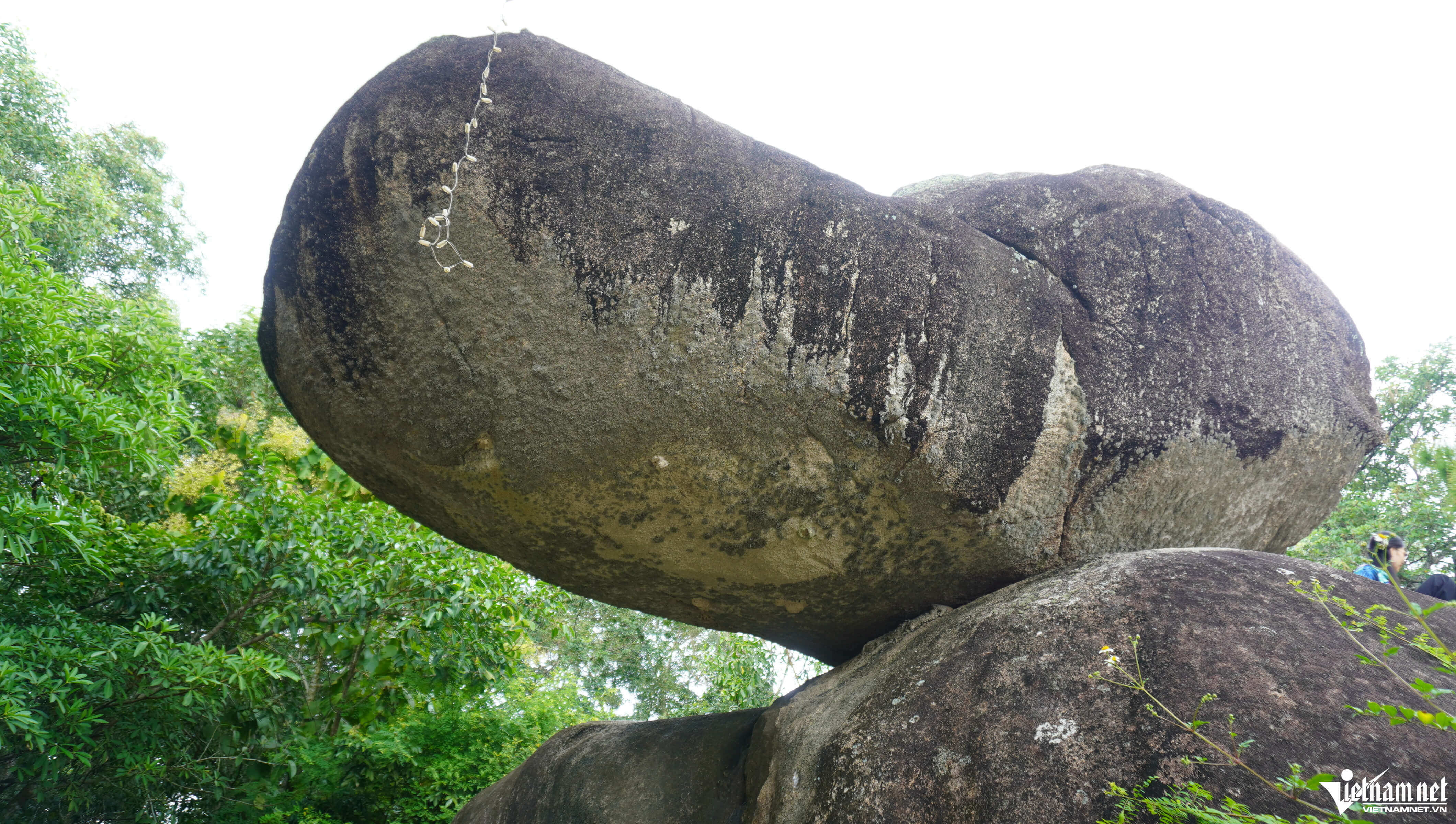 Hòn Trống Mái Sầm Sơn