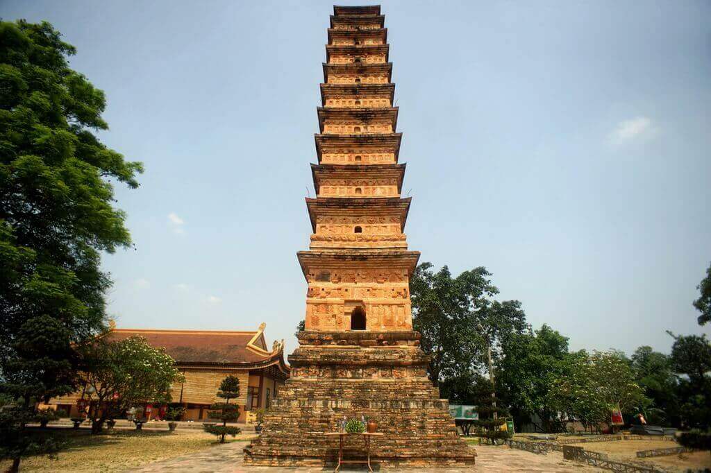 Tháp Bình Sơn