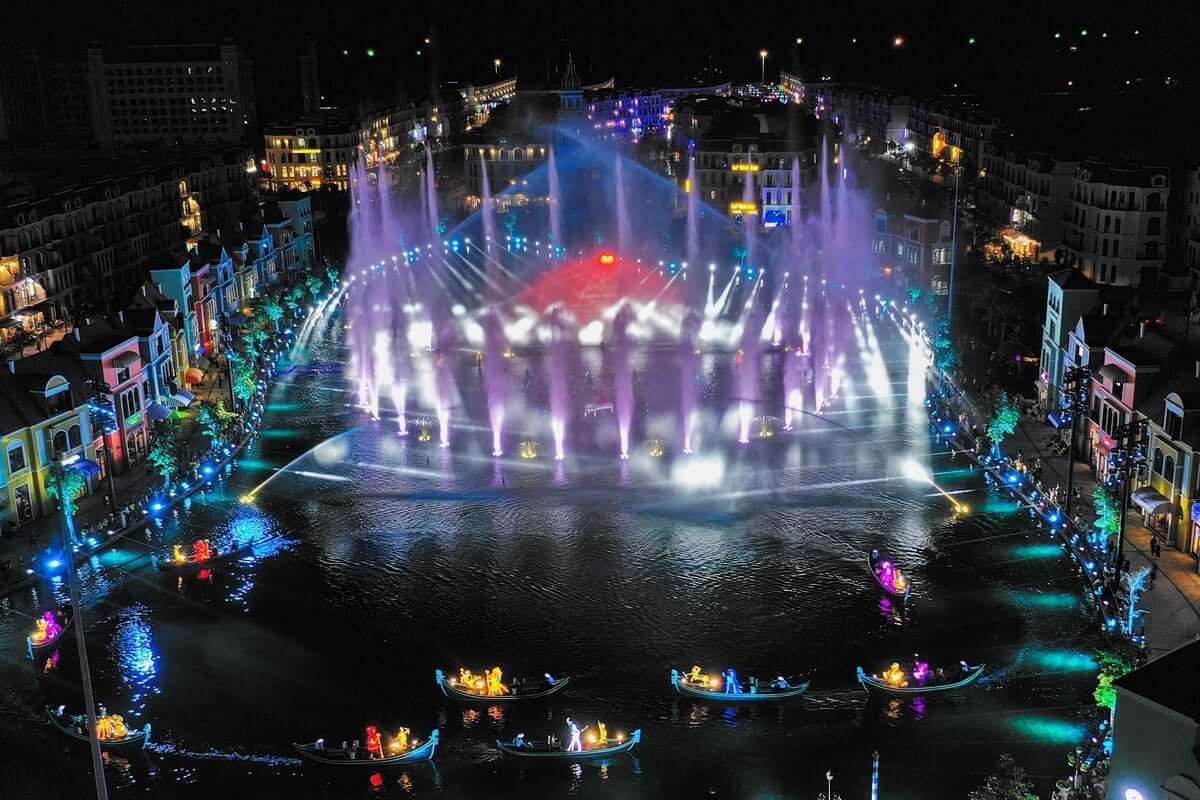 水上音楽ショー「カラーズ・オブ・ヴェニス」を鑑賞