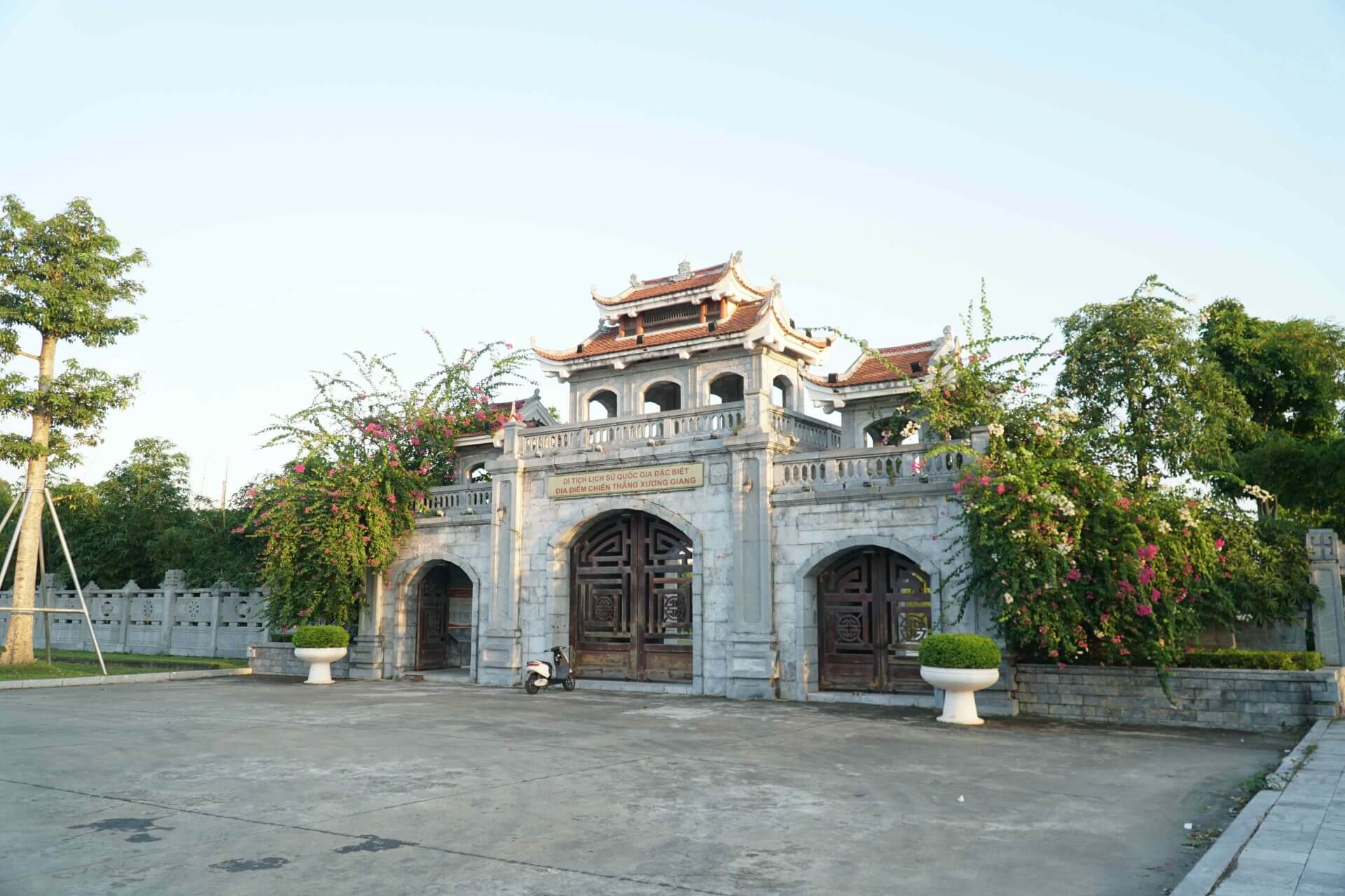 Thành cổ Xương Giang