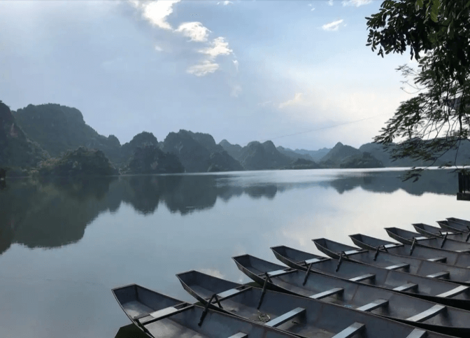 Na Hang tourist area