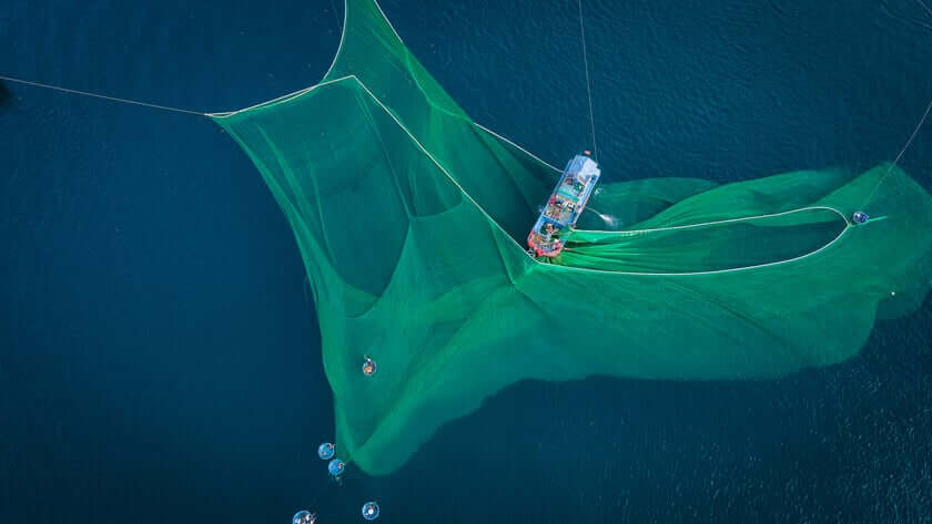 ムイエンは、リラックスし、青い海を楽しみ、地元の漁師の生活を探索するのに理想的な場所です。