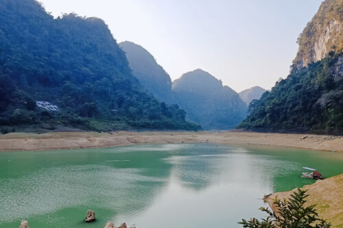 Chiều tà tại Hồ Thang Hen