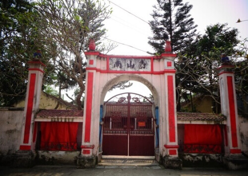 チュー ヴァン ルオン寺院
