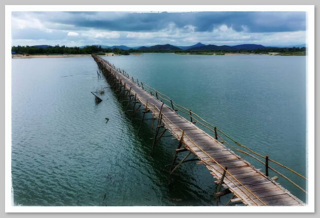 Cầu gỗ Ông Cọp