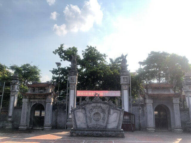 Đình làng Hương Canh