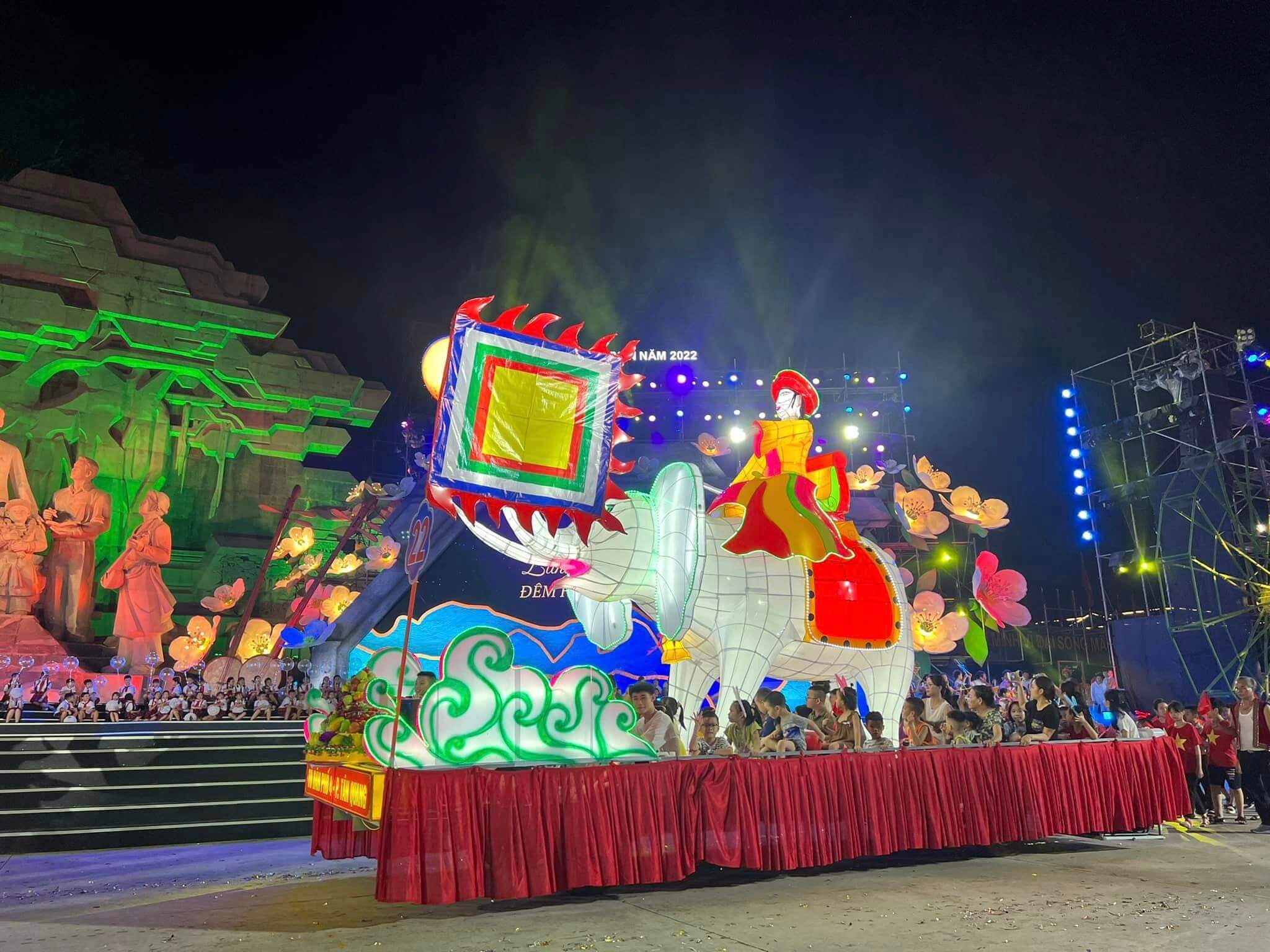 Experiencing the Largest Mid-Autumn Festival in Vietnam - Thanh Tuyen Festival