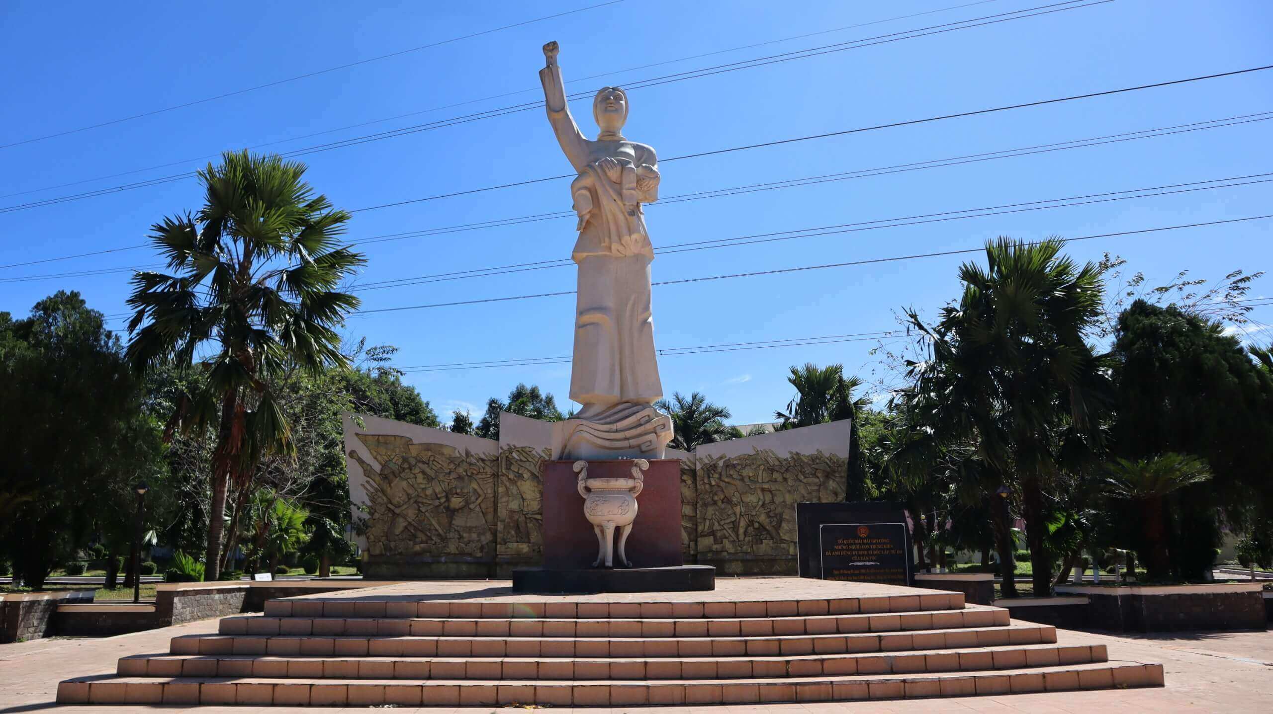 Di tích lịch sử tượng đài Mậu Thân 1968