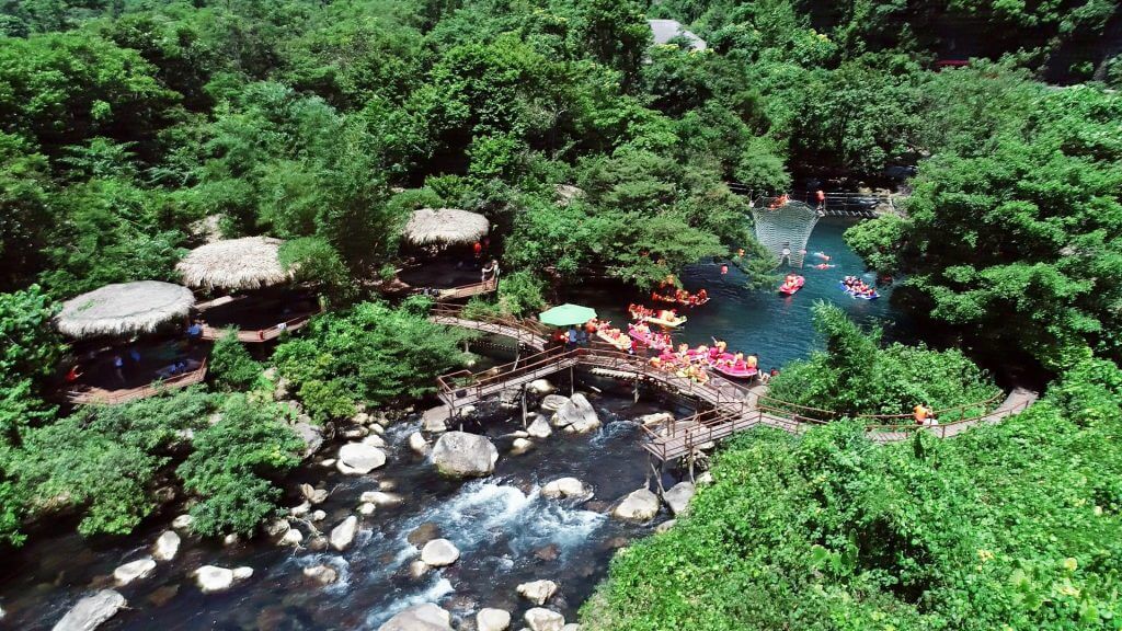 Suối nước Moọc  – Bố Trạch