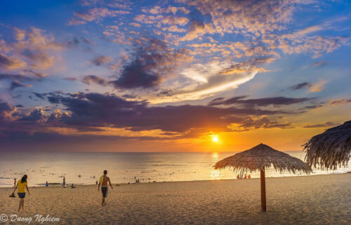 Khám phá vẻ đẹp hoang sơ của biển Bảo Ninh