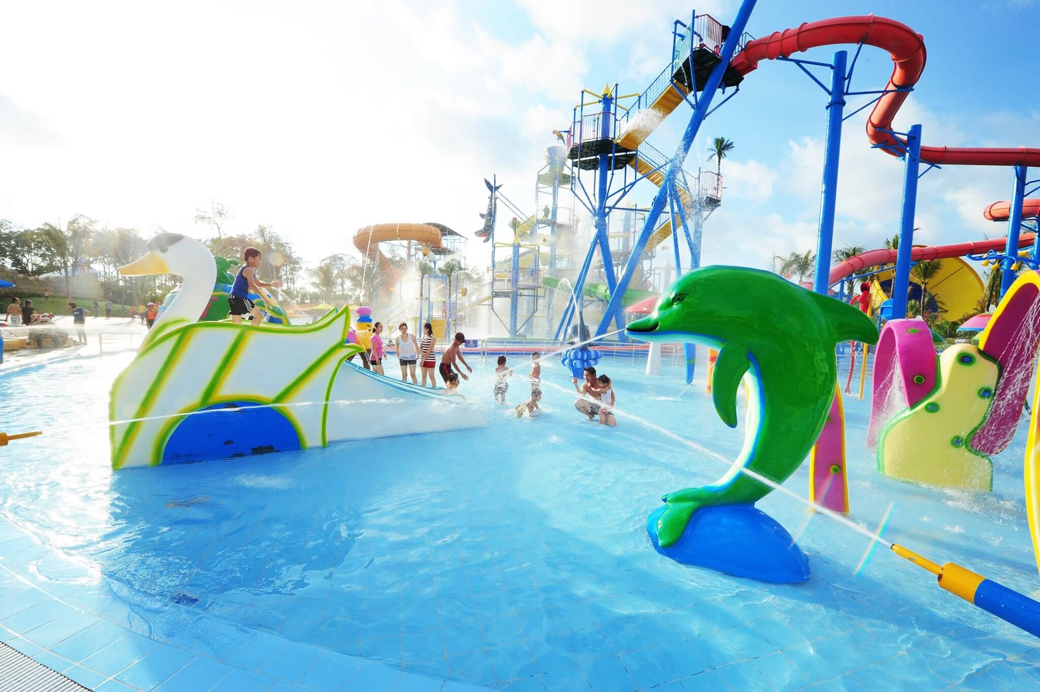 Công viên nước VinWonders Hà Tĩnh Water Park