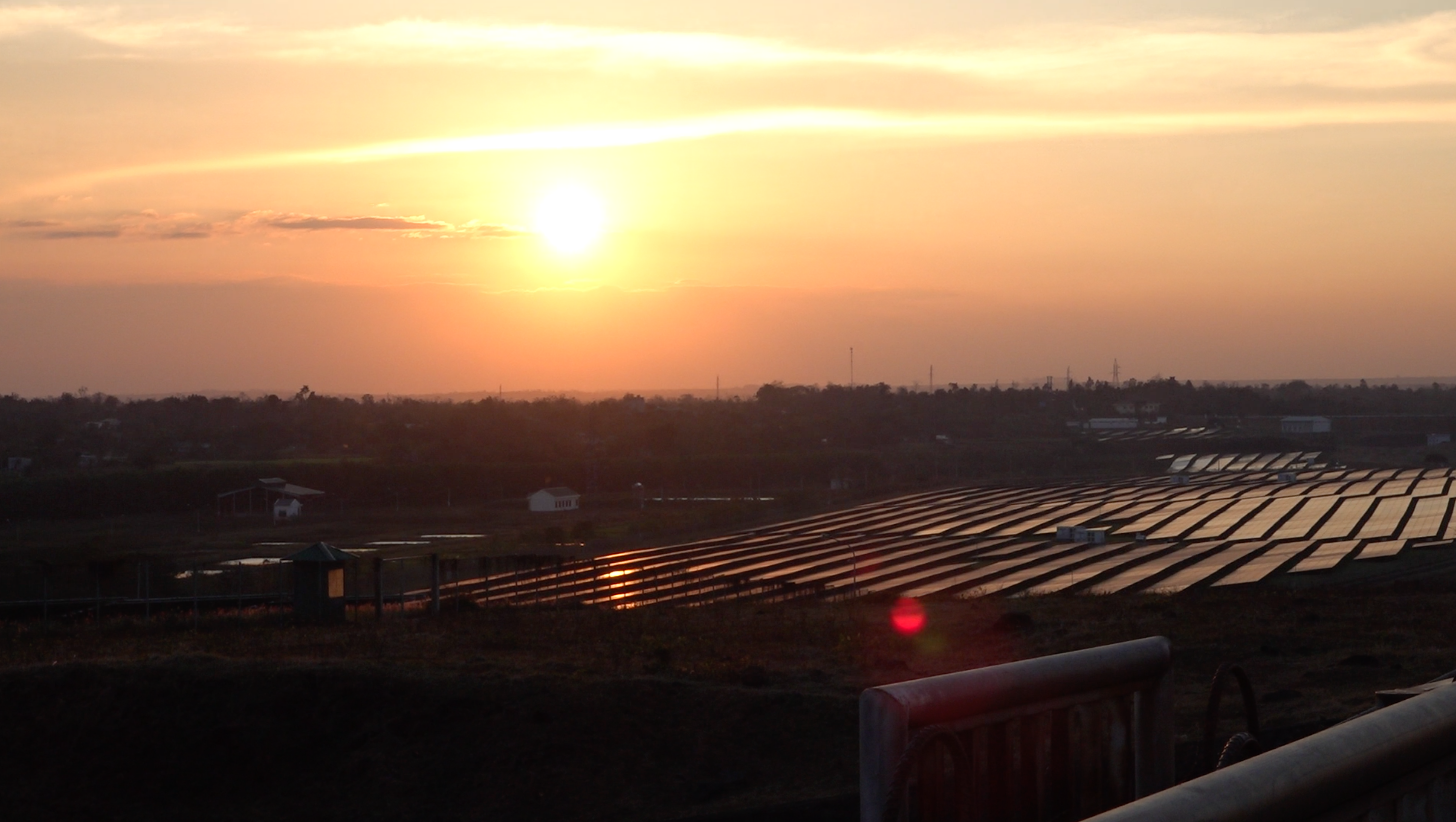クロン・ブク・ハ・ダム - ダクラクの詩的なチェックインポイント