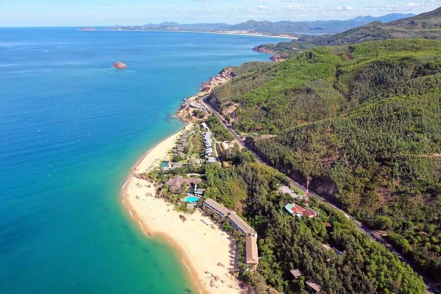 Bai Xep Quy Nhon 어촌 마을은 수백 년 전에 형성되었으며 현재 Binh Dinh성에서 가장 오래된 어촌 마을 중 하나입니다.