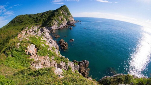 青い海、美しい日差し