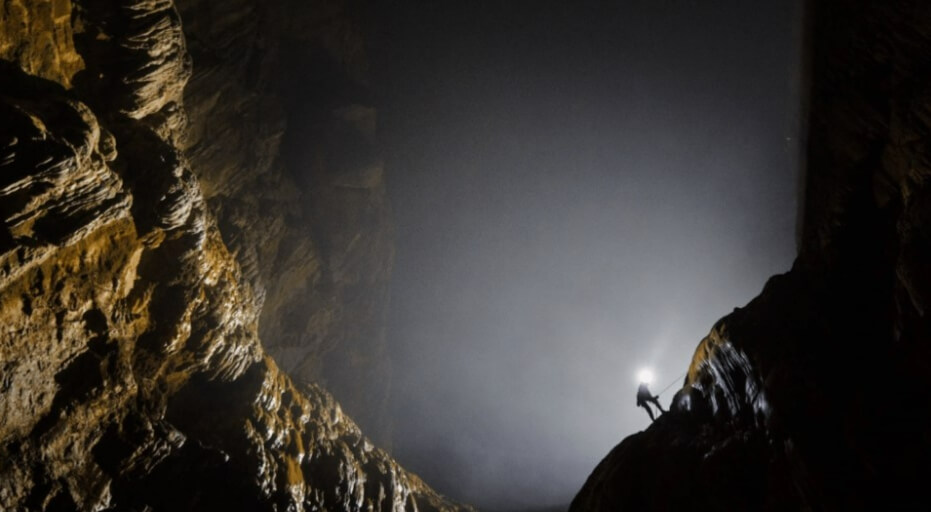 Hang động Sơn Đoòng