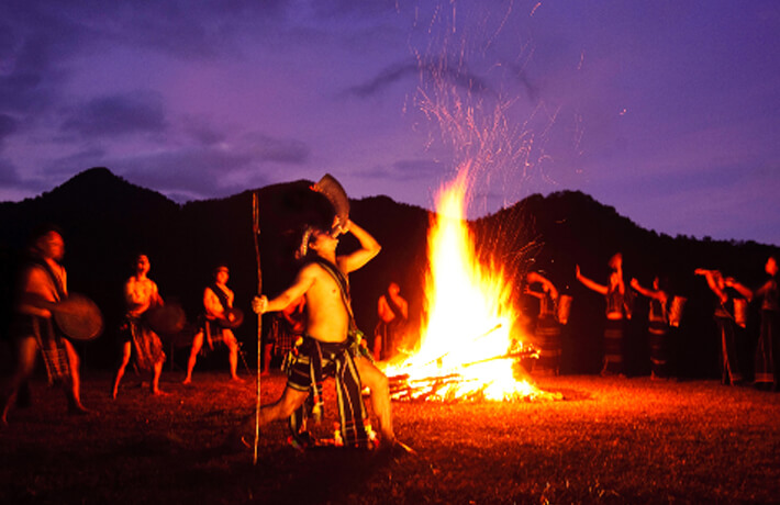 Dalat gong cultural exchange