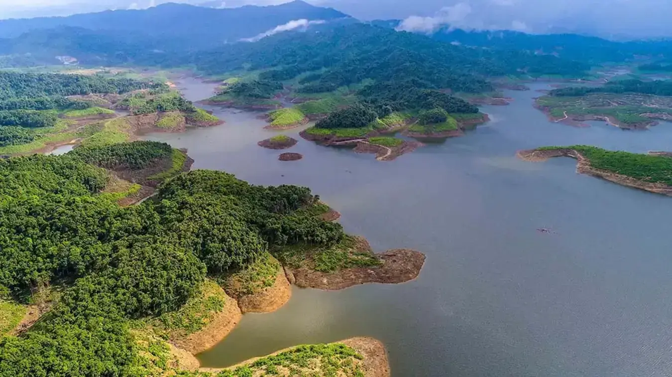 ヴクアン国立公園の隠れた美しさを発見