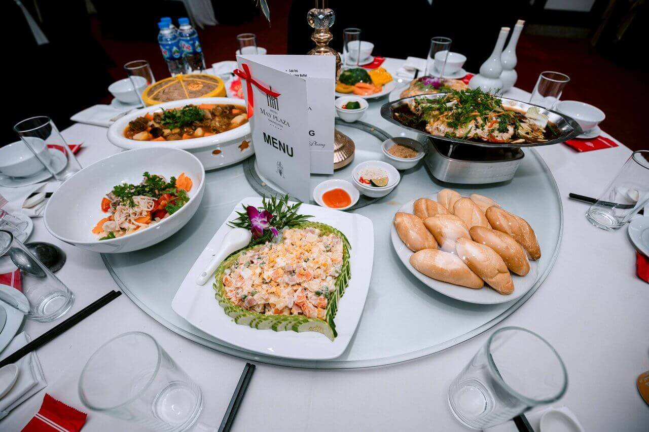 Khách sạn May Plaza