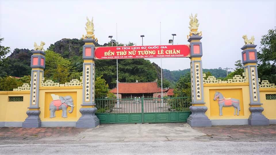 ĐỀN THỜ NỮ TƯỚNG LÊ CHÂN - KHU DI TÍCH NÚI VOI