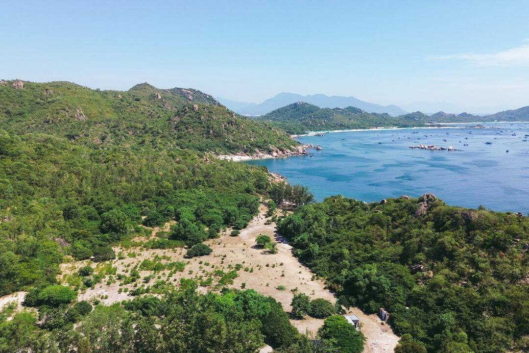 Chèo Thuyền Kayak Và Cắm Trại Qua Đêm Tại Đảo Robinson