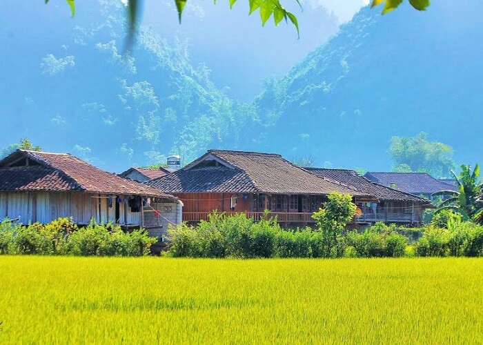 Làng du lịch văn hóa Quỳnh Sơn